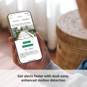 Blink Outdoor 4 – Wireless smart security camera, two-year battery life, 1080p HD day and infrared night live view, two-way talk. Sync Module Core included – 2 camera system - Image 5