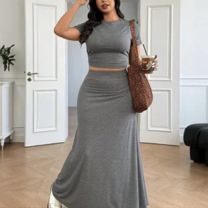 GIBSIE Plus Size Summer 2 Piece Set Women Streetwear Casual O-Neck Short Sleeve Crop Top and Long Skirts Fashion Matching Outfit - Image 5