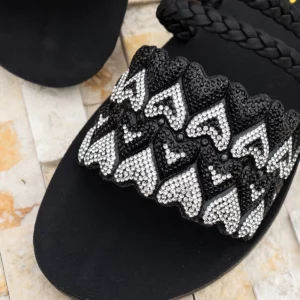 PXASXR Women's Flat Sandals Heart Rhinestone And Woven Strap Design Summer Outdoor Casual Vacation Beach Slippers - Image 6