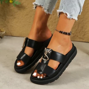Women Slippers 2026 Fashion Open Toe Flats Luxury Designer Casual Women Sandals Daily Outdoor Comfort Open Toe Flip Flops - Image 4