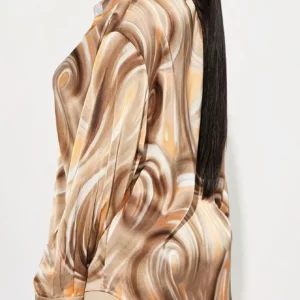 Plus Size Women's Swirl Pattern Button Up Shirt, Long Sleeve Point Collar Loose Fit Blouse - Image 4