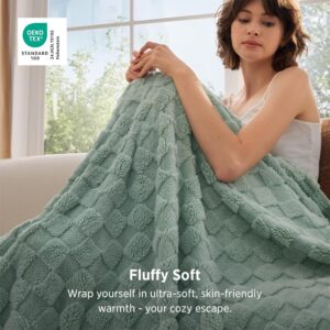 Bedsure Checkered Fleece Throw Blanket,Cute Home Decor,Sage Green,50"×60" Couch/Sofa/Bed/Office, Lightweight Design, Soft Cozy Cute，All Season, Gifts for Women Girls, Bedroom Home Decor - Image 8