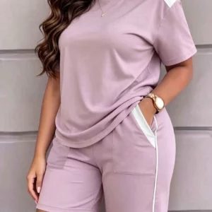 Women's casual crewneck short-sleeve top and shorts set, with pockets and slightly stretchy fabric - Image 4